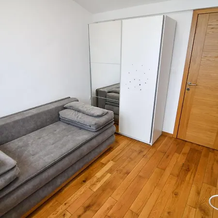 Mountain Top Deluxe + Free Garage Parking * Bjelašnica