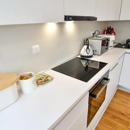 Apartman Mountain Top Deluxe + Free Garage Parking