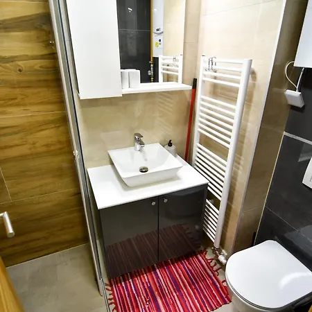 Apartman Mountain Top Deluxe + Free Garage Parking Bjelašnica